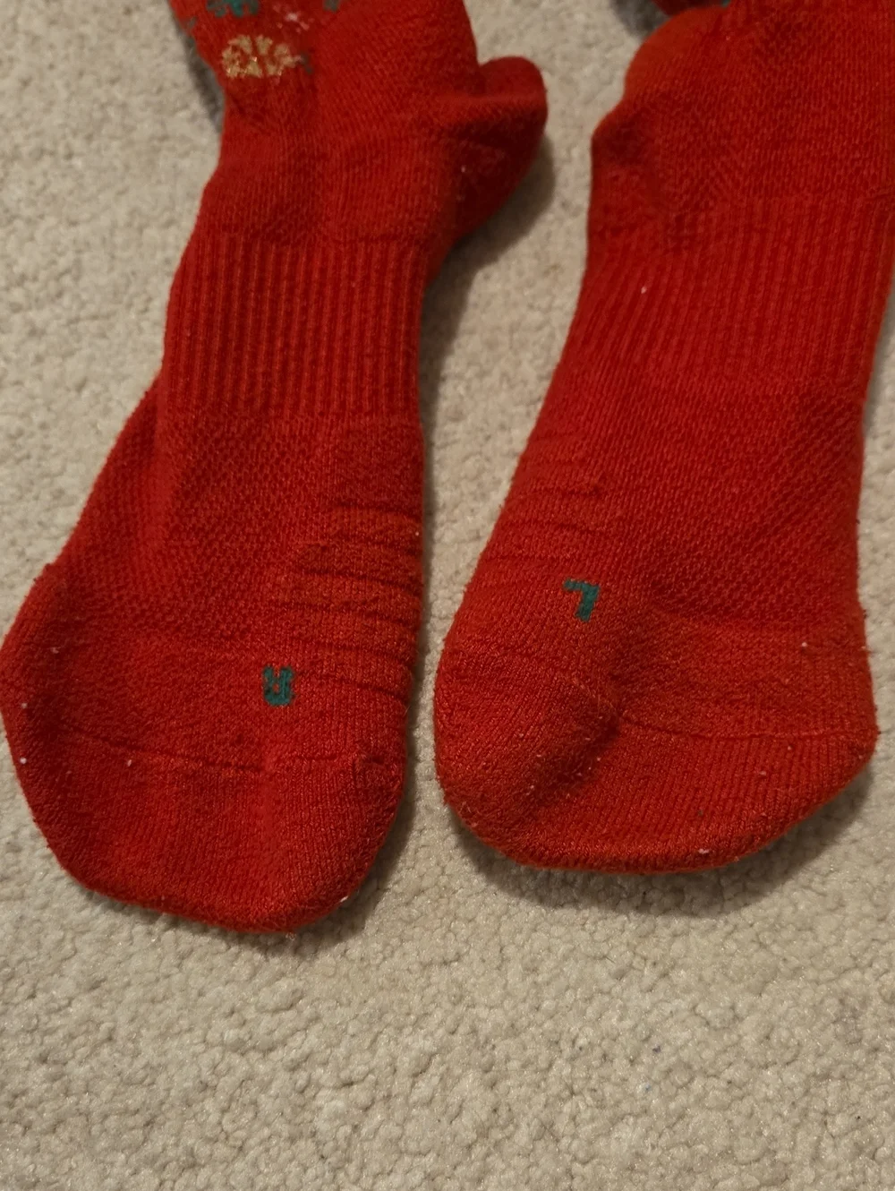 Nike Elite Dri-FIT Christmas Pattern Athletic Crewneck Socks Adult Large